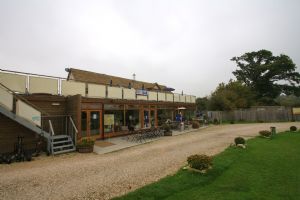 Club house and restaurant- click for photo gallery